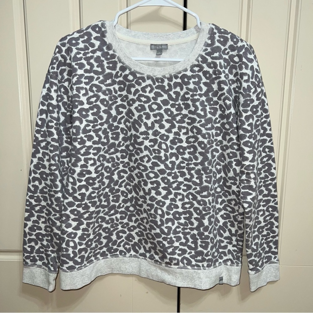 T by Talbots Classic French Terry Cheetah Sweatshirt Size Small - Picture 2 of 11